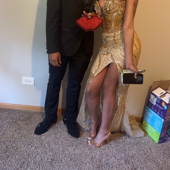 prom dress - Picture 2 of 4